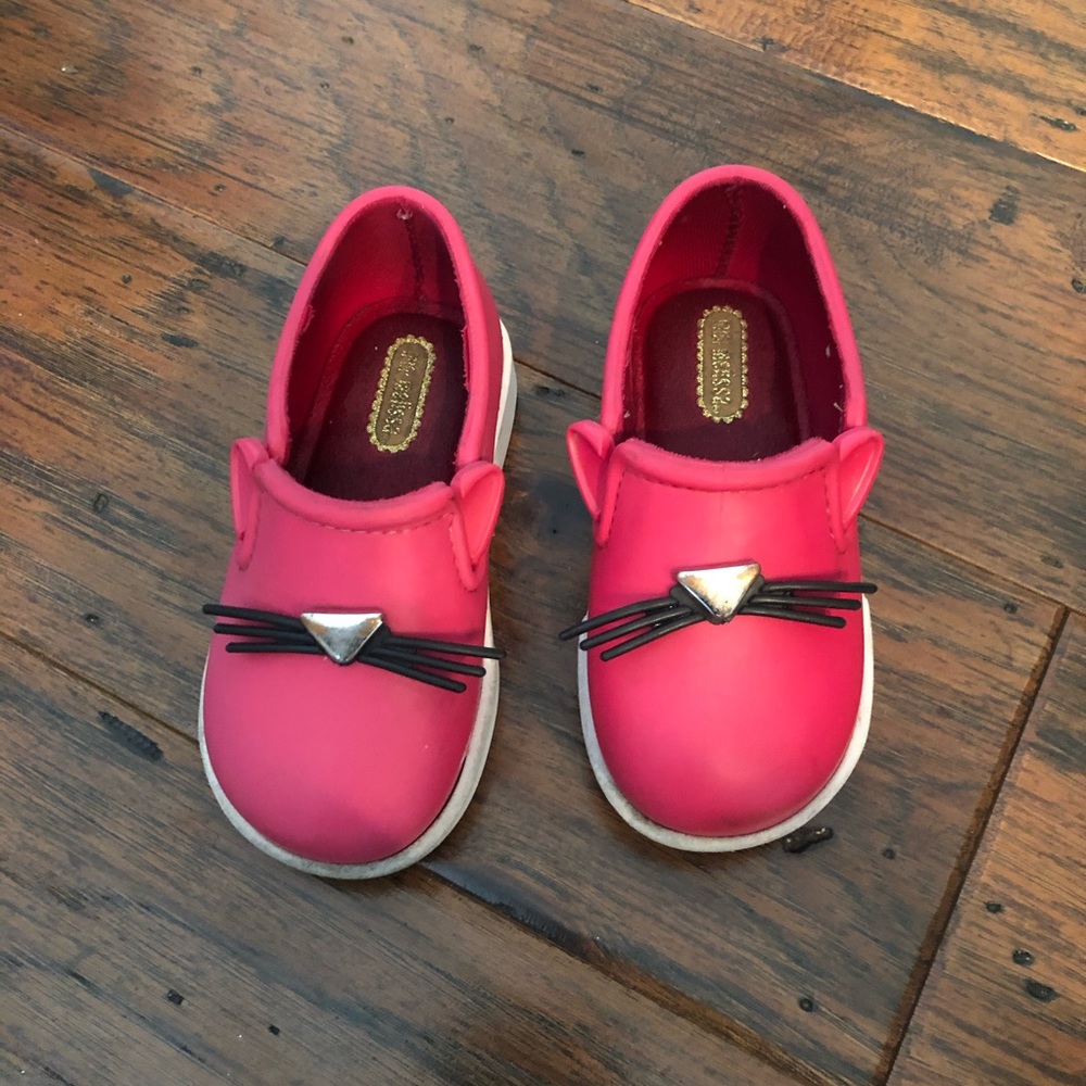 Mini Melissa pink cat slip ons